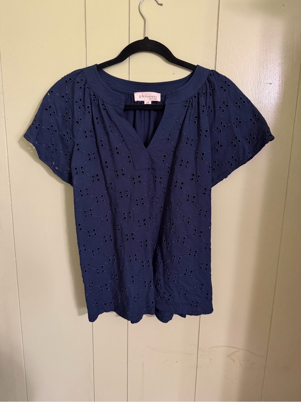 Philosophy Navy Eyelet V-Neck Short Sleeve Blouse